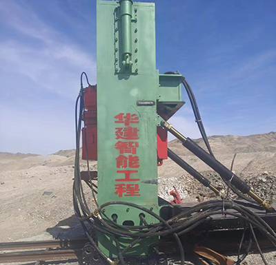 江蘇抽水蓄能電站總計1588米，直徑···