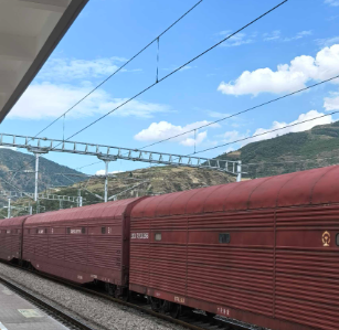 成都礦山反井鉆機施工項目考察